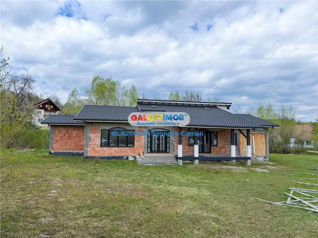Casa Vanzare Bran Teren 1077 MP - foto 1