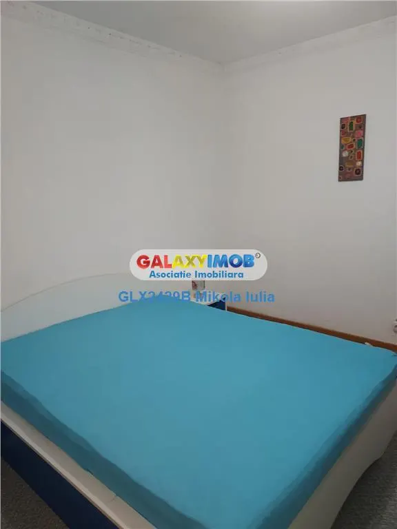 Apartament 3 camere Et1/8 | CT bloc |   Unirii - Dimitrie Cantemir - foto 1