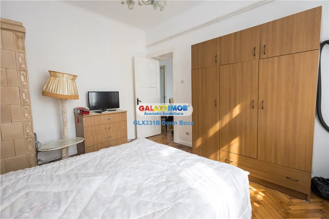 Vanzare apartament 2 camere in vila cu dependinte (Gara de Nord) - foto 2