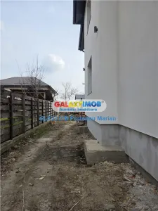 Vanzare casa de tip duplex Premium situata in apropriere de str Parfum - foto 23