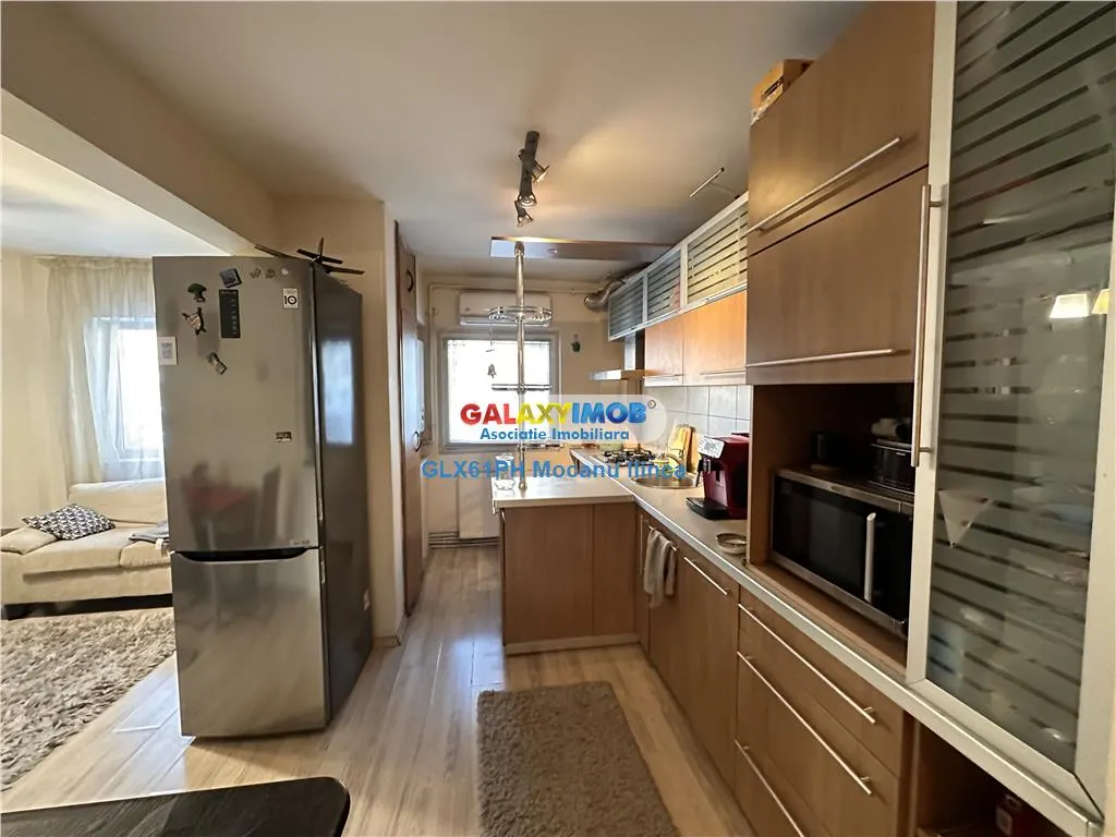 Vanzare apartament 4 camere, in Ploiesti, zona 9 Mai - foto 8