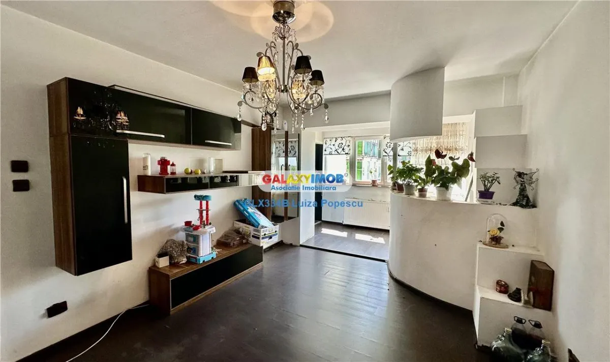 Vanzare apartament 4 camere  Rahova- Stradal decomandat,  95mp - foto 1