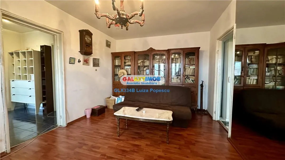 VANZARE APARTAMENT 4 CAMERE TEIUL DOAMNEI-LANGA PARC - foto 2