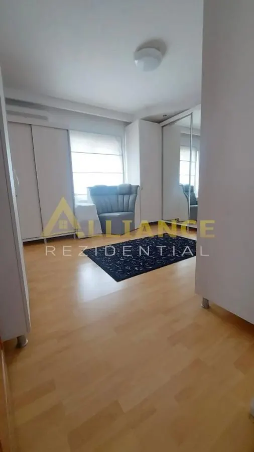 CASA INDIVIDUALA CU PISCINA METROU APARATORII PATRIEI - foto 11