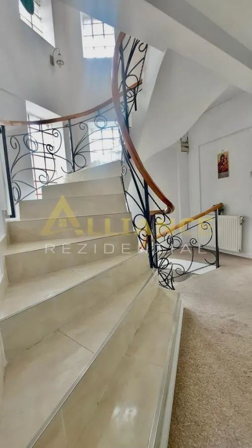 CASA INDIVIDUALA CU PISCINA METROU APARATORII PATRIEI - foto 16