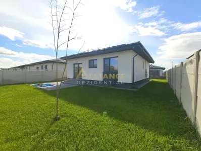Casa individuala - 3 camere--PANOURI SOLARE - Berceni