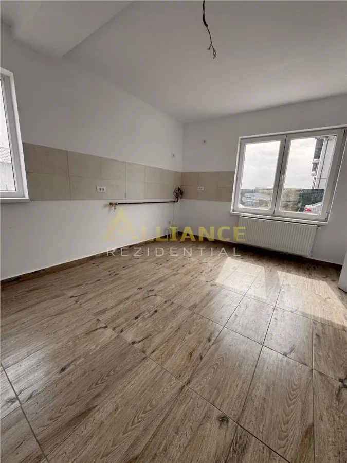Casa duplex de vanzare || Popesti Leordeni || 4 camere || curte mare - foto 13
