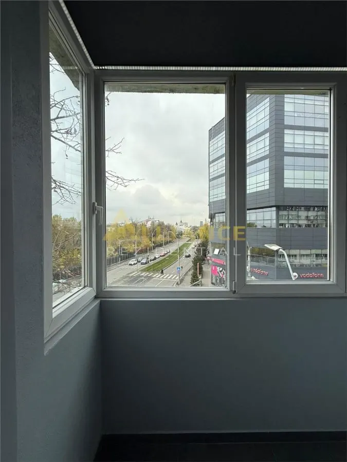 Apartament 2 camere /Semidecomandat - Etaj intermediar - Metrou  Eroii Revolutiei 5 min - foto 15