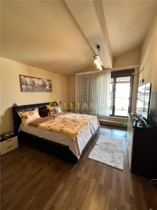 Piata Sudului ~Casa individuala 4 camere ~ 3 bai - foto 9