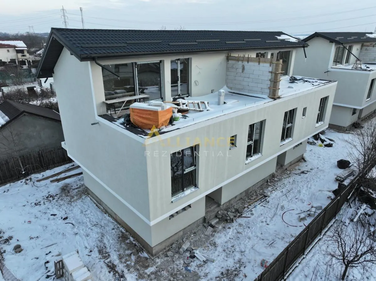 Casa 5 camere tip DUPLEX - 4 bai, Terasa + Curte, 250 MP - foto 1