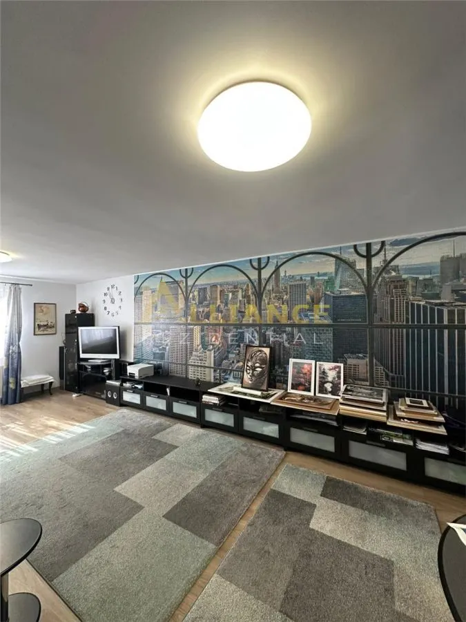 Casa individuala cu curte proprie | spatiu comercial - foto 1