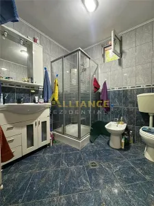 Casa individuala cu curte proprie | spatiu comercial - foto 12