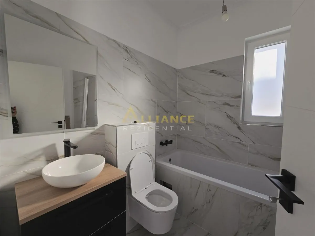 Casa parter- placa de beton- str asfaltata- 4 camere - foto 6