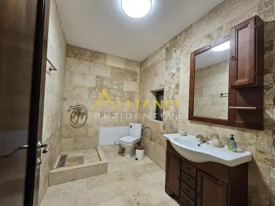 CASA 5 CAMERE - Popesti-Leordeni