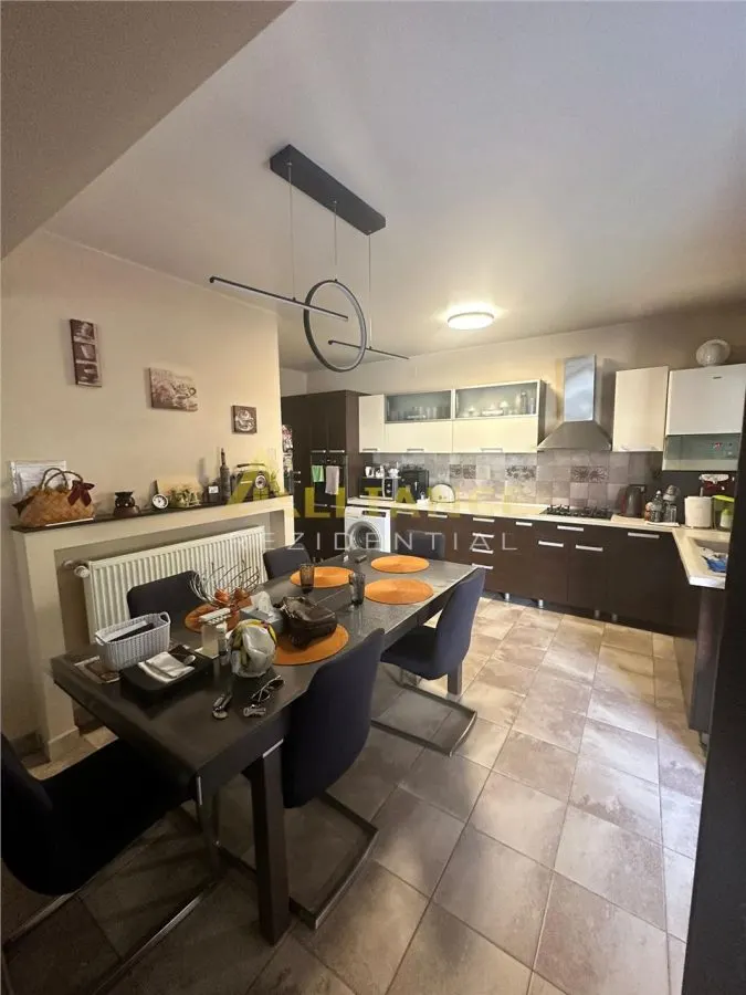 Casa de vanzare 4 camere – Str. Iarba Campului  Pret: 385000€ - foto 2