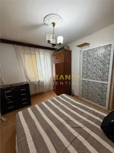 Apartament 2 camere Str. Argeselu Etaj 1 | - foto 3