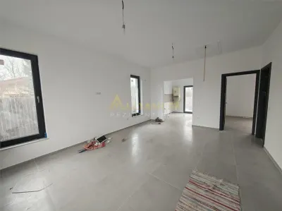 Casa parter  | 73 mp utili | Incalzire in pardoseala | Comuna Berceni - foto 9