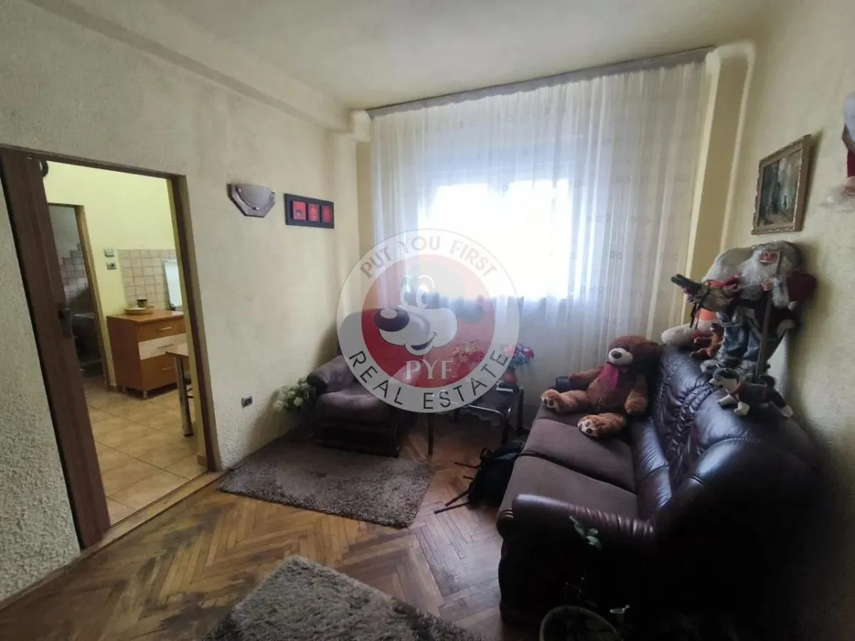 Radu Beller | 3 camere in vila | 48 mp | Semidecomandat | B13099 - foto 1