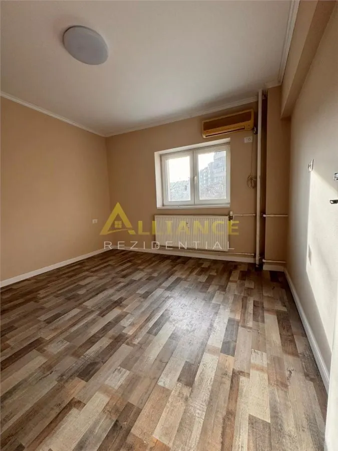3 Camere Aparatorii Patriei Metrou - foto 1
