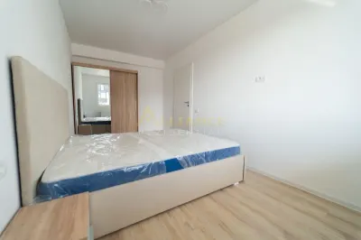 2 Camere de Vanzare si Parcare Subterana - foto 5
