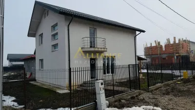 5 camere || strada asfaltata || gata de mutare || - foto 2