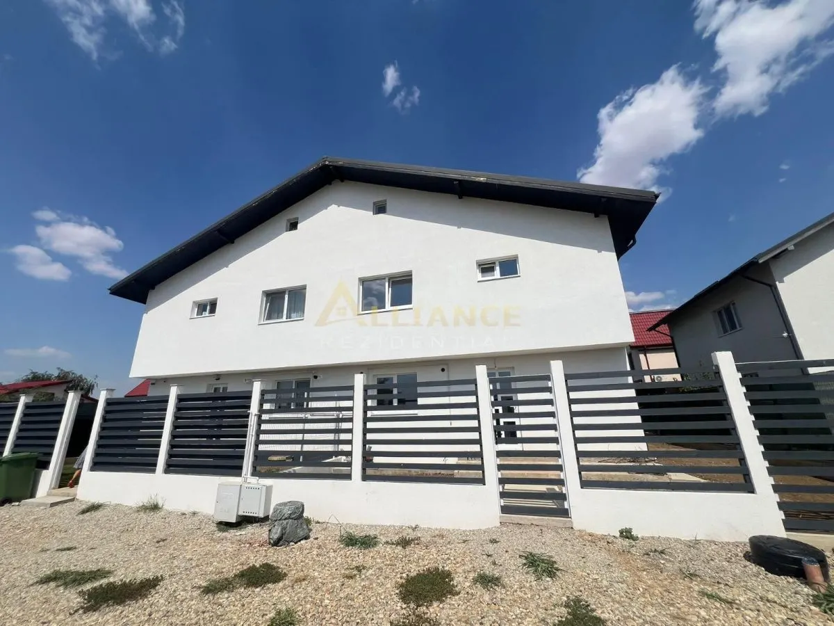  4 camere 2 bai teren 217mp - foto 19