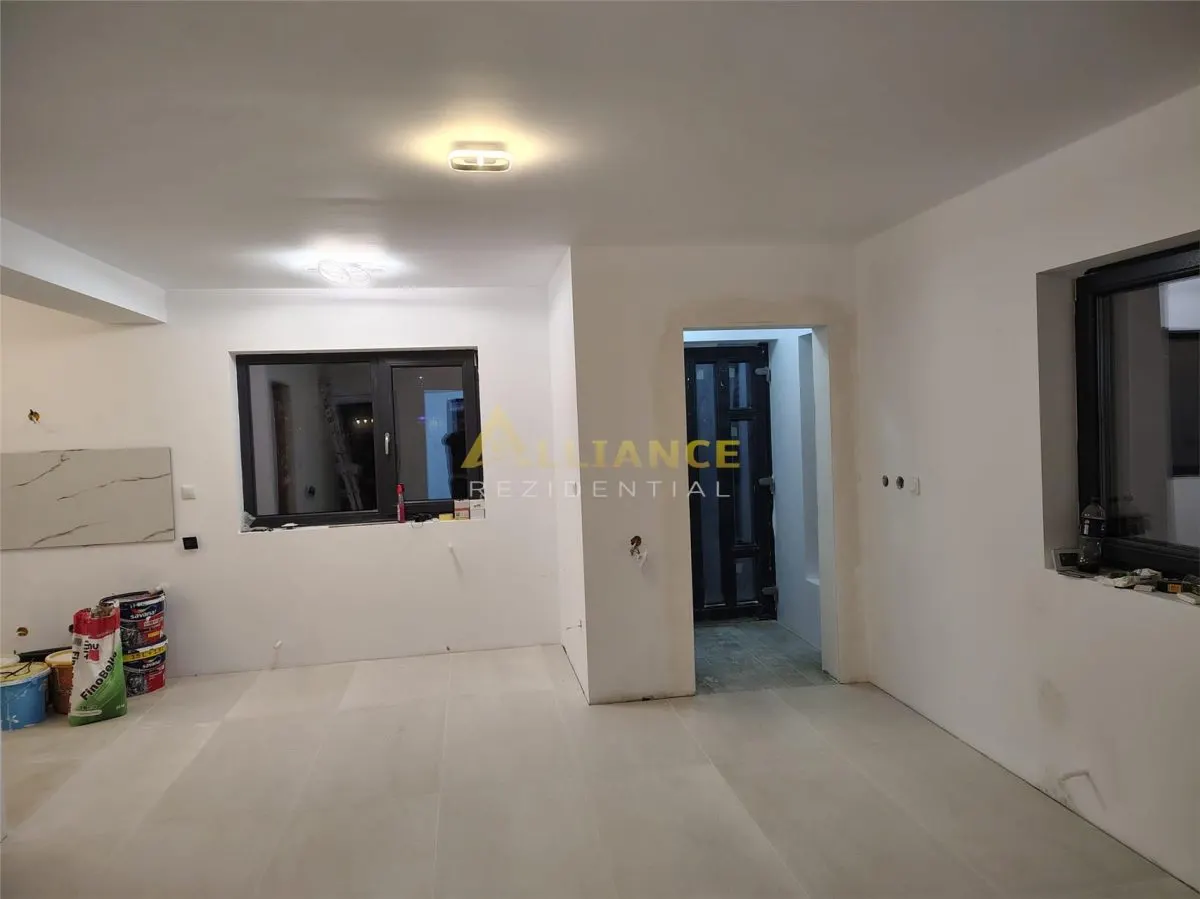 < Casa individuala parter >3 camere 2 bai teren 250mp - foto 2