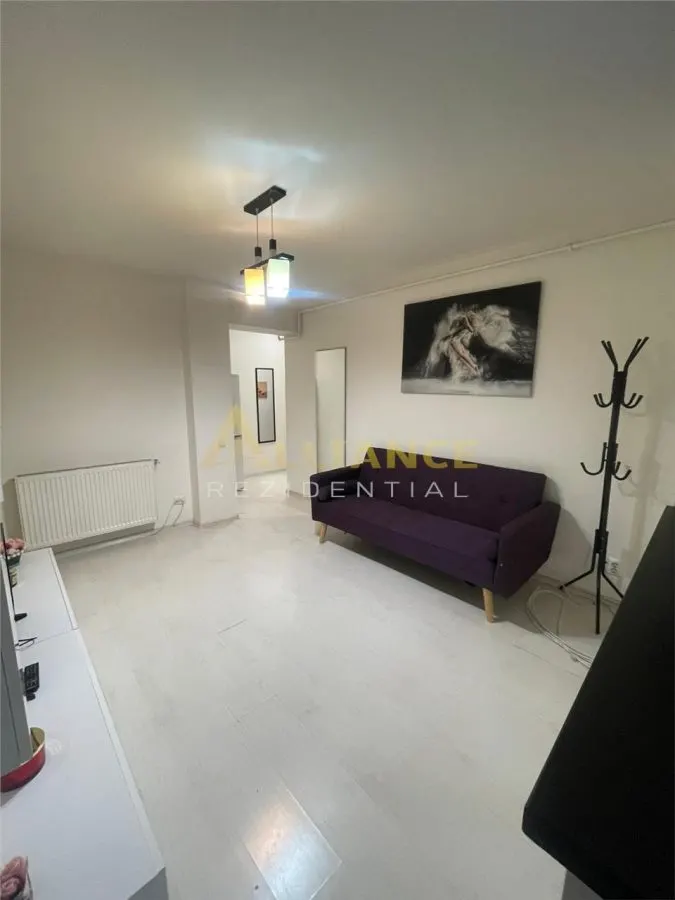 Inchiriere apartament 2 camere studio metrou Dimitrie Leonida - foto 3