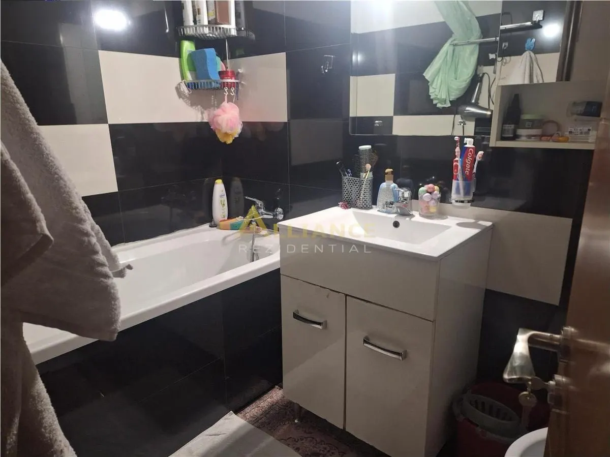 De vanzare - Apartament 2 camere | Str. Miraslau | Popesti-Leordeni  - foto 11