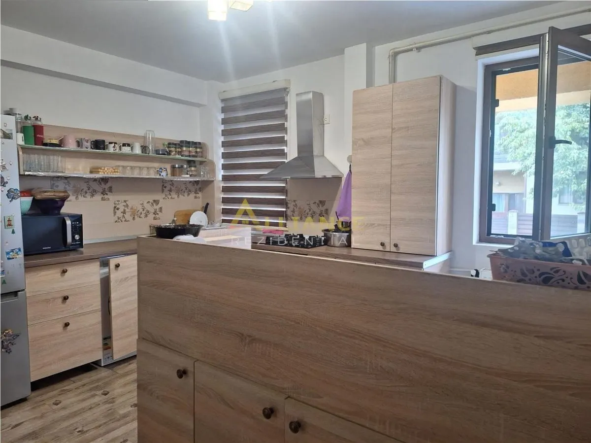 De vanzare - Apartament 2 camere | Str. Miraslau | Popesti-Leordeni  - foto 7