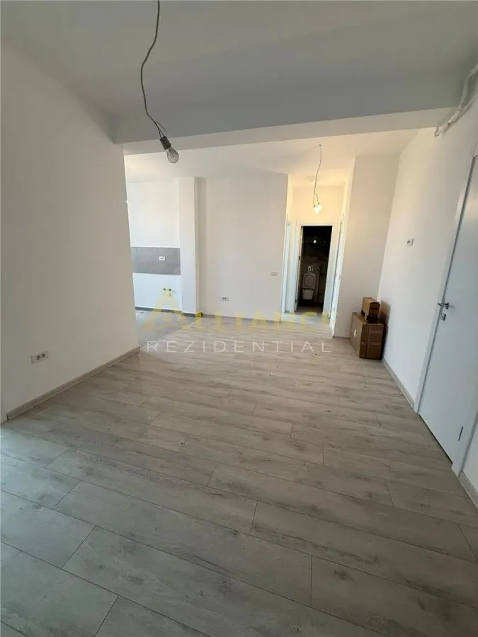 3 Camere - Leordeni - Gata de mutat - foto 1