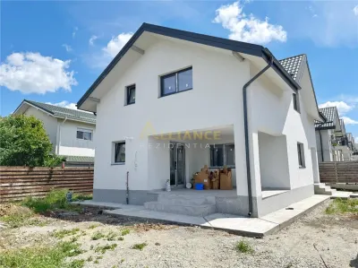  4 camere 3 bai teren 308mp Str. Padurea Craiului - foto 2