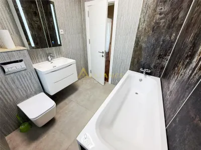 Duplex Premiun / 5 Camere / 3 Bai / Panouri solare - foto 14