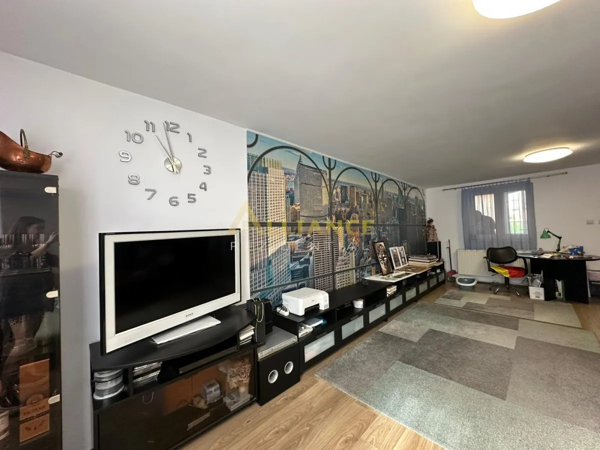 Casa individuala si spatiu comercial - foto 17