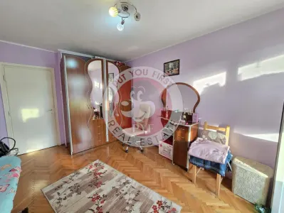 Lizeanu | 3 camere | 63mp | Semidecomandat | RS 1 | B12991 - foto 4