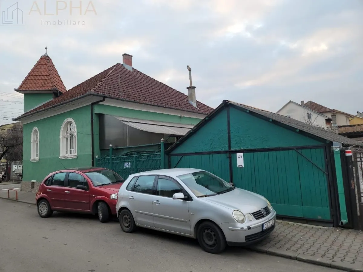 Casa de vanzare - foto 1