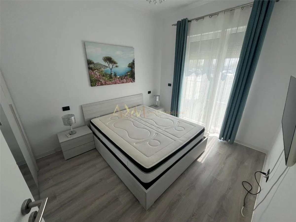 Vanzare apartament 2 camere - foto 9