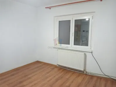PARTER cu extindere ap 2camere Decomandat 65 mp - foto 2