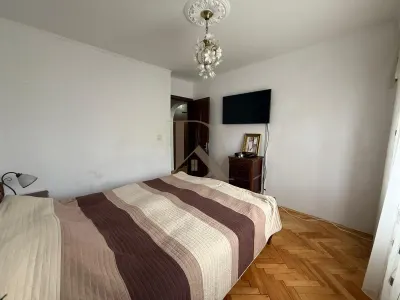 Pacurari - Petru Poni , apartament 3 camere etaj 3/4 - foto 8