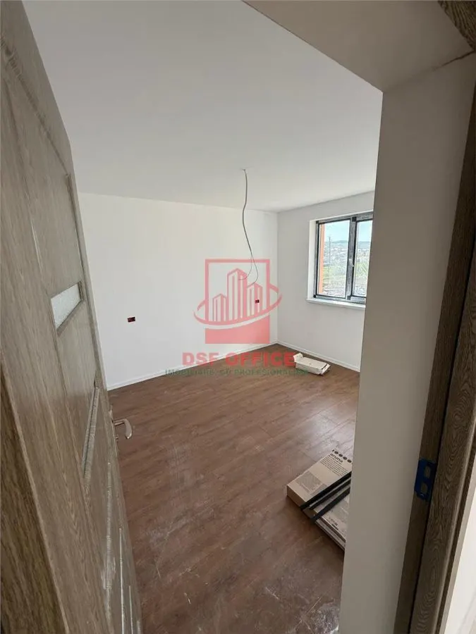 CASA TOMESTI PRIMARIE 470mp Teren, cu toate utilitatile - foto 3