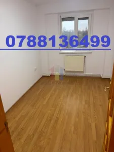 3 camere Renovat, confort 1 decomandat, etaj intermediar, Viziru 3 - Braila