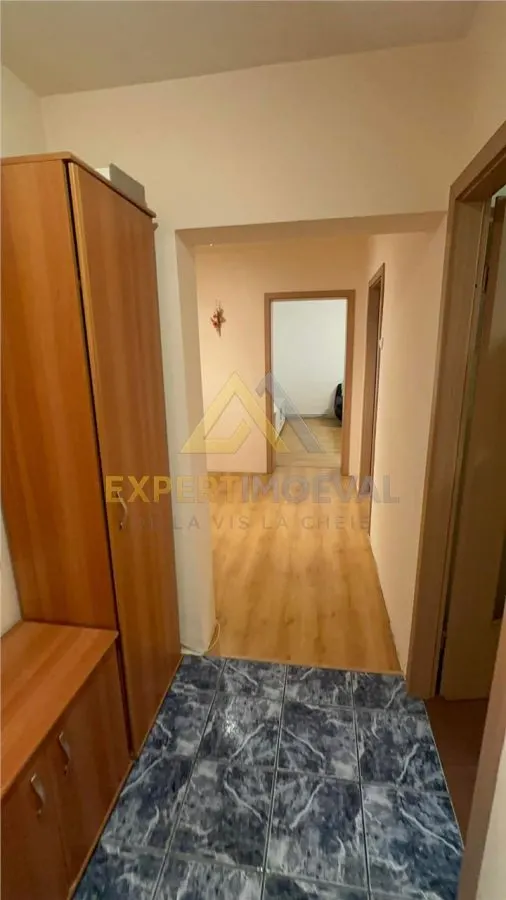 Apartament 5 camere Olteniei - foto 11