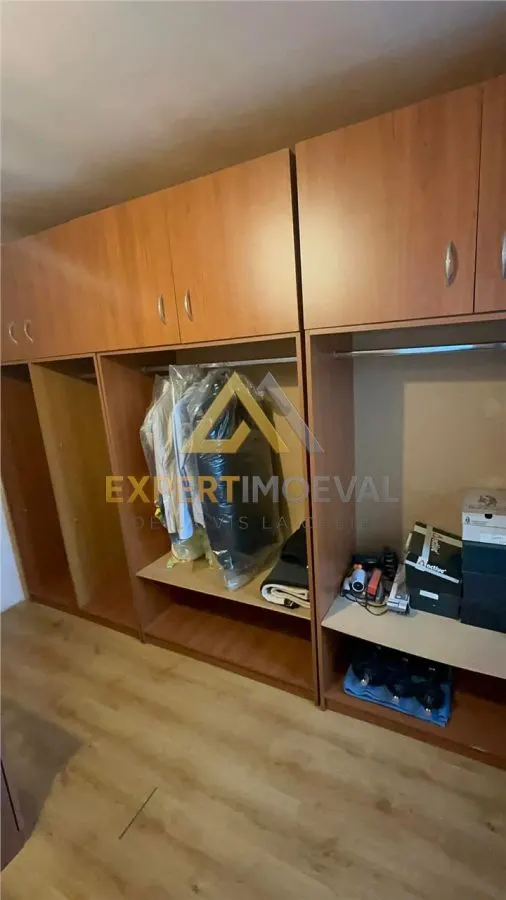 Apartament 5 camere Olteniei - foto 13