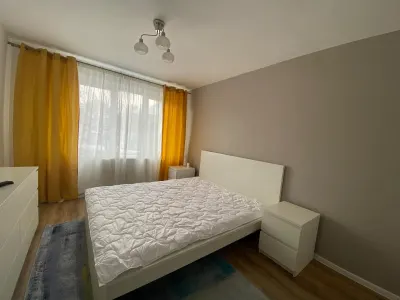 Apartament 3 camere | decomandat | zona Centrala - foto 2