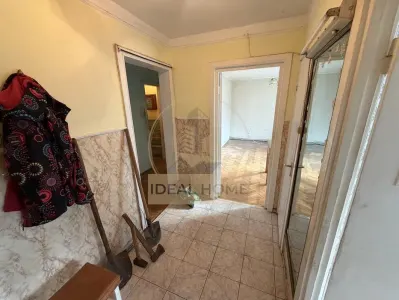 Apartament 3 camere decomandat Podu De Piatra - foto 4