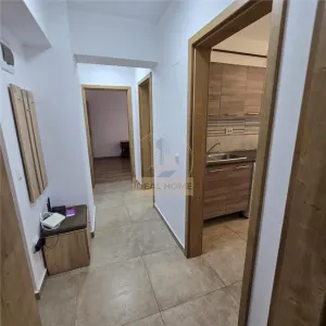 Ideal REsidence- Cug 2 camere Etaj 2 - foto 2