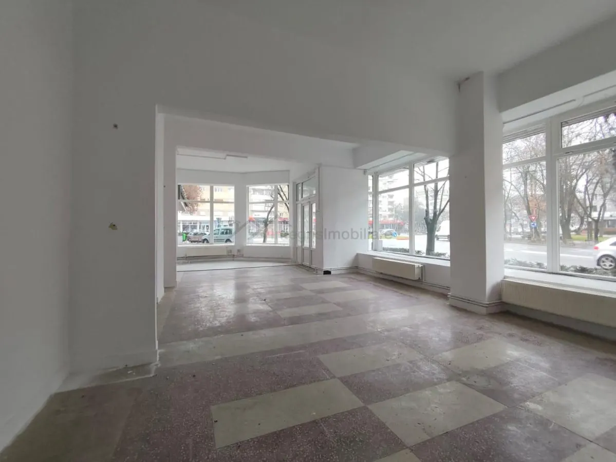 Spatiu comercia,central Marghita,Bihor - foto 3