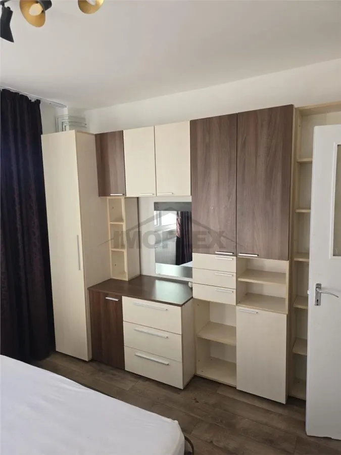 Apartament 2 camere, zona Astra - foto 2