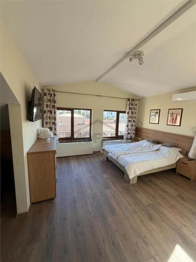 Studio de inchiriat, zona Brasovul Vechi - foto 4
