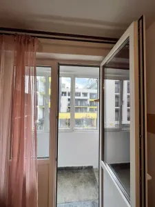 Apartament cu 3 camere Piata Abator - foto 6